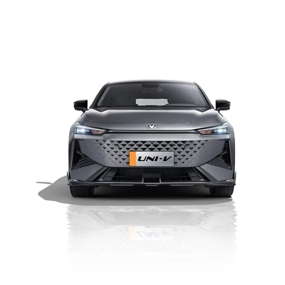 좌측 스티어링 차간 UNI-V 2024 1.5T 가솔린 세단 연료 가동 차량