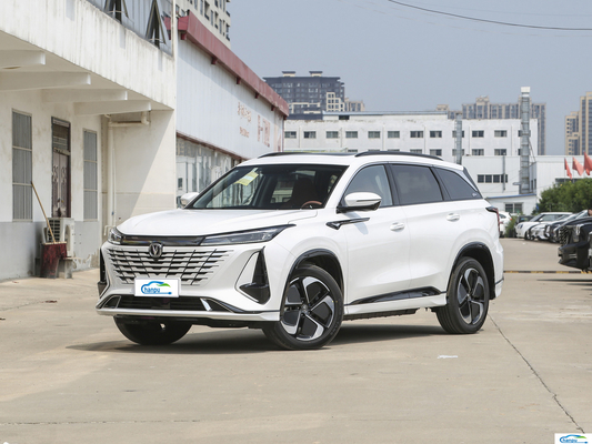 차난 CS75 PLUS 지디안 iDD PHEV로 승용차를 업그레이드하세요