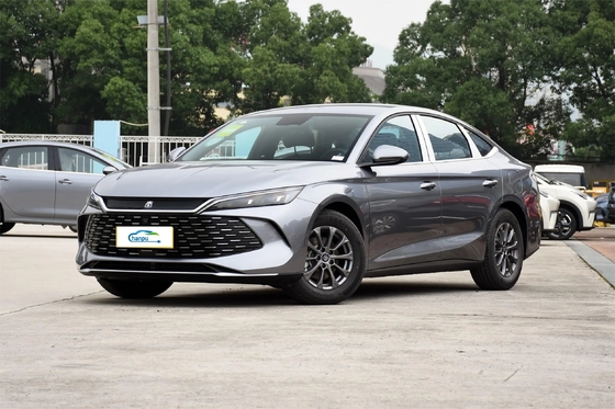 DM-I-2024 80KM 선도 모델 PHEV 세단 BYD 최대 속도 180Km/h 에너지 타입 PHEV
