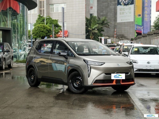 5 개의 문 5 좌석 상업용 차량 Y-2024 플러스 310 전기 SUV Aion 및 효율성