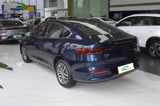 강력한 BYD의 Qin Plus Dm-2024 Dm-I 명예 버전 PHEV 세단 하이브리드 기술