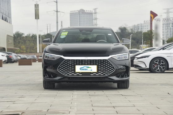 DM-2024 DM-I 명예 버전 121Km PHEV BYD의 중장량 차량에 대한 충전 세단