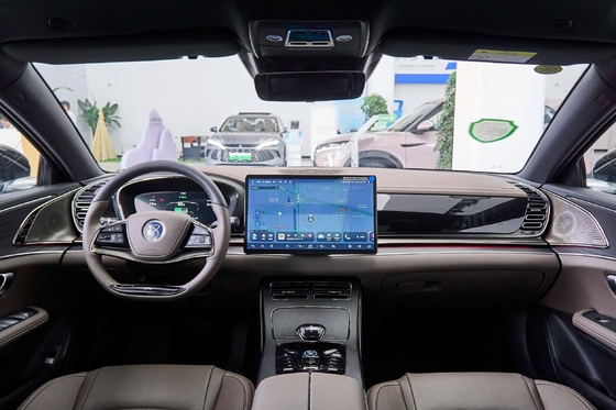 중형 차량 Byd PHEV Dm-2024 Dm-I 호너 버전 121Km 프리비리지 타입 특징 세단