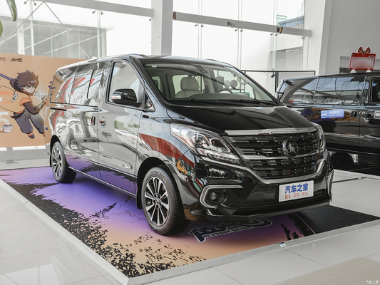 LED 헤드라이트와 자동 변속기 동펜 펑싱 포팅 M7 4도어 7석 MPV