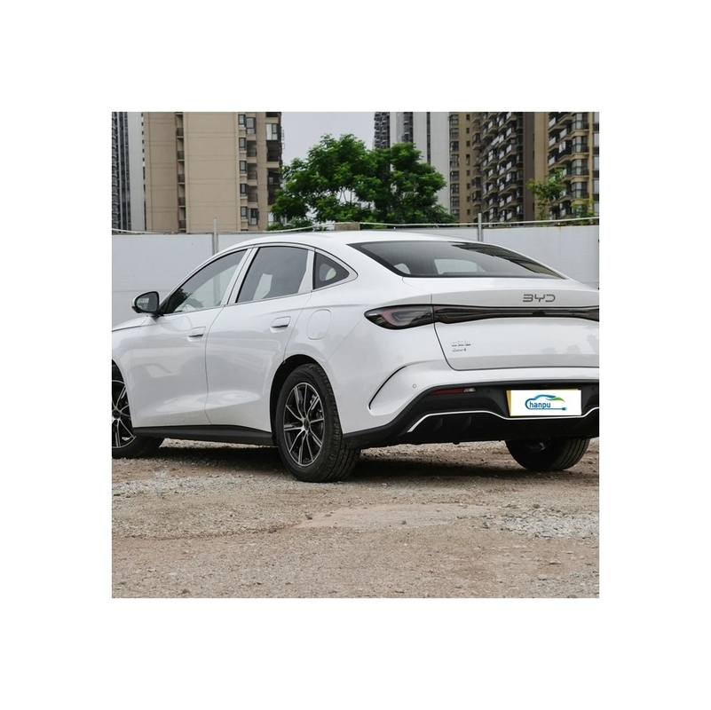 그린 에너지 PHEV 세단 Byd 06Dm-I-2024 모델 5석 수용량과 120km 범위